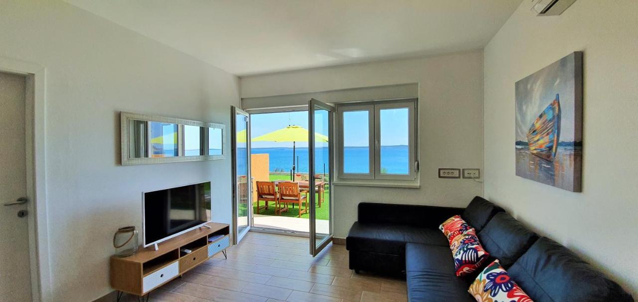 Apartments Nicolas - Beach & Sea 10M Away - Amazing Sea View! Rtina Pokój zdjęcie